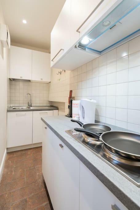 Scala Apartments Via Borgo Pinti فلورنس المظهر الخارجي الصورة